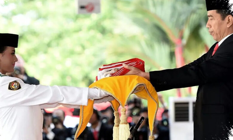 Amanah untuk Papua, Neeltje Deliana Jadi Pembawa Baki Upacara Penurunan RI