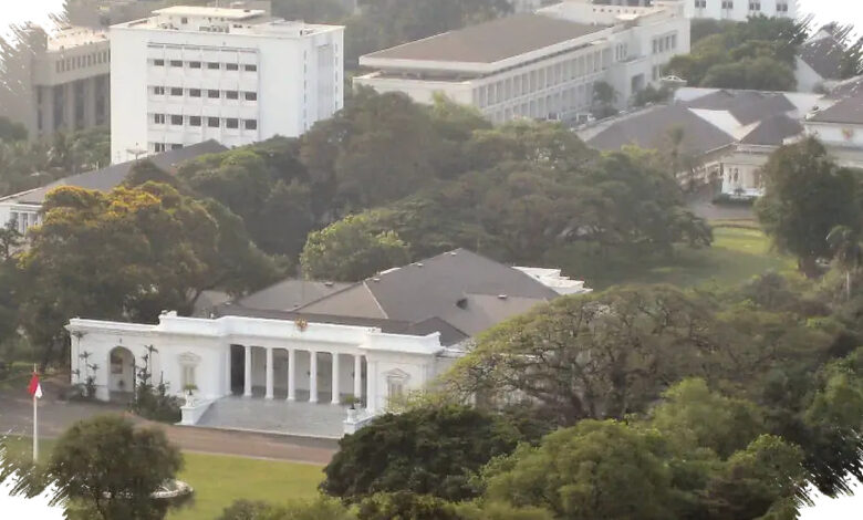 Istana Soroti Konteks PKH di Balik Perdebatan Upah Pengupas Bawang Rp700 Ribu