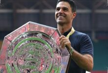 Hanya Dua Hari Berlatih, Arsenal Tetap Hancurkan Manchester City dan Angkat Trofi