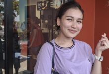 Bukan di Rumah, Perayaan 17-an Keluarga Ayu Ting Ting Berpusat pada Padel