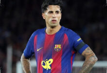 Rela Gaji Dipotong, Cancelo Pilih Barcelona daripada Dibayar Tanpa Bermain