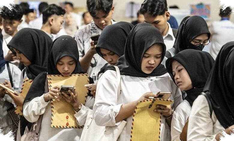 Lowongan Formal Tak Mengejar Lulusan, 1 Juta Sarjana Masih Menganggur