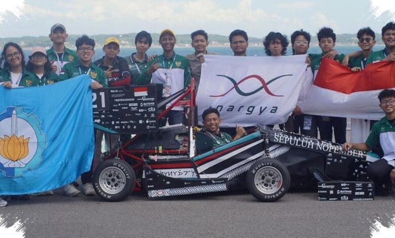 Bukan Hanya Cepat di Lintasan, Anargya ITS Buktikan Kekuatan Data di FSAE Japan